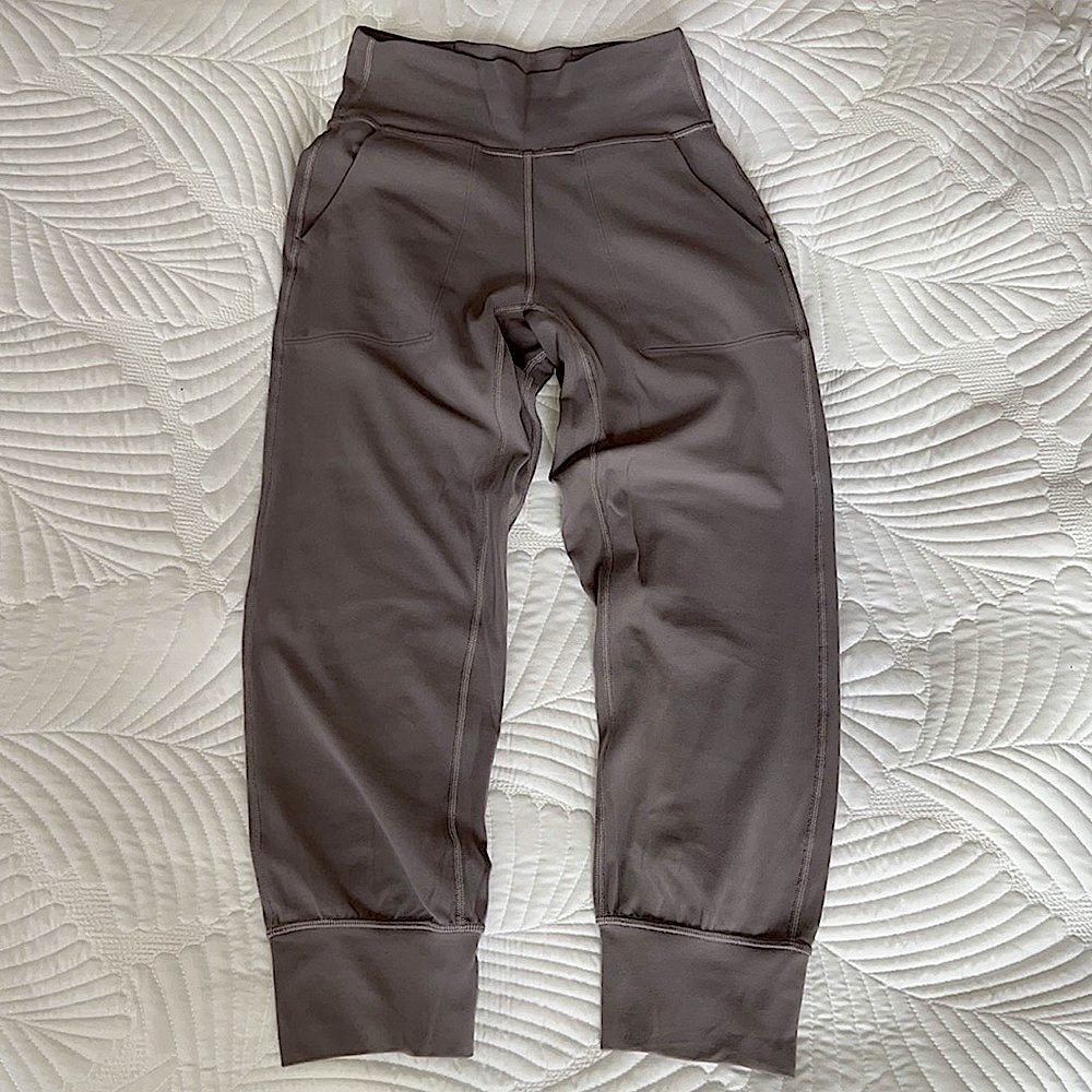 Lululemon Align Jogger Crop - Light Grey